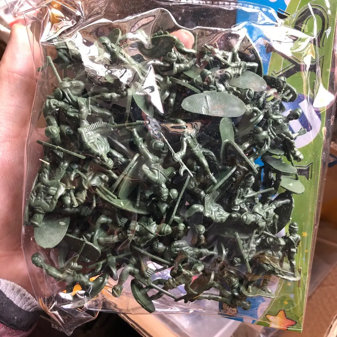 100pcs/lot Hot Bag Soldier Toy - đánh giá và giá Board Game Risk